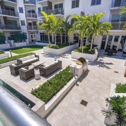 Here's just another place to relax 🍹
#Oversea #OverseaLifestyle #westpalmbeach #palmbeach #florida #luxuryapartments #westpalm #southflorida #palmbeachcounty #sunshinestate #visitflorida #floridaliving #forrent #apartment #realestate #rentals #apartmentliving #househunting #thesquare #luxury #floridalife #rent #home #apartments #design #flaglerbanyansquare Instagram post from @OverseaApartments on April 30, 2023 08:00:07am