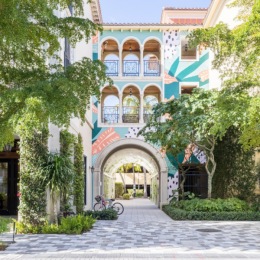 When you live at Oversea, you're also choosing to live right by The Square: West Palm Beaches' experiential neighborhood with local shopping, restaurants, events, and more. 
#Oversea #OverseaLifestyle #shopping #mall #westpalmbeach #palmbeach #florida #luxuryapartments #westpalm #southflorida #palmbeachcounty #sunshinestate #visitflorida #floridaliving #forrent #apartment #realestate #rentals #apartmentliving #househunting #thesquare #luxury #floridalife #rent #home #apartments #design #flaglerbanyansquare ... Instagram post from @OverseaApartments on April 20, 2023 08:00:07am